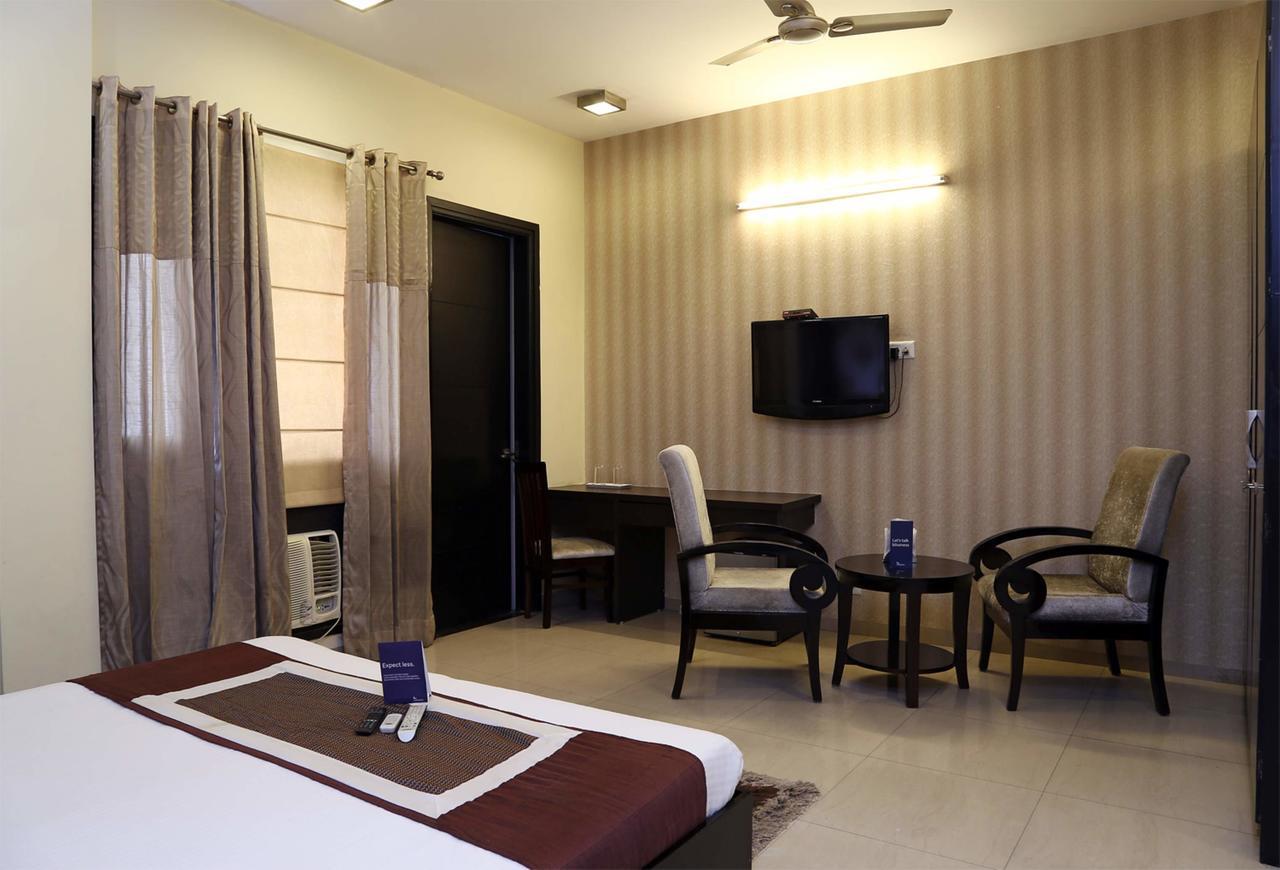 Fabhotel Signature Cyber Park Delhi  Esterno foto