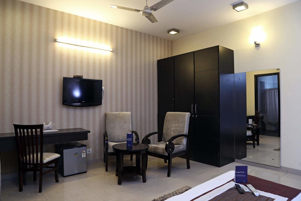 Fabhotel Signature Cyber Park Delhi  Esterno foto