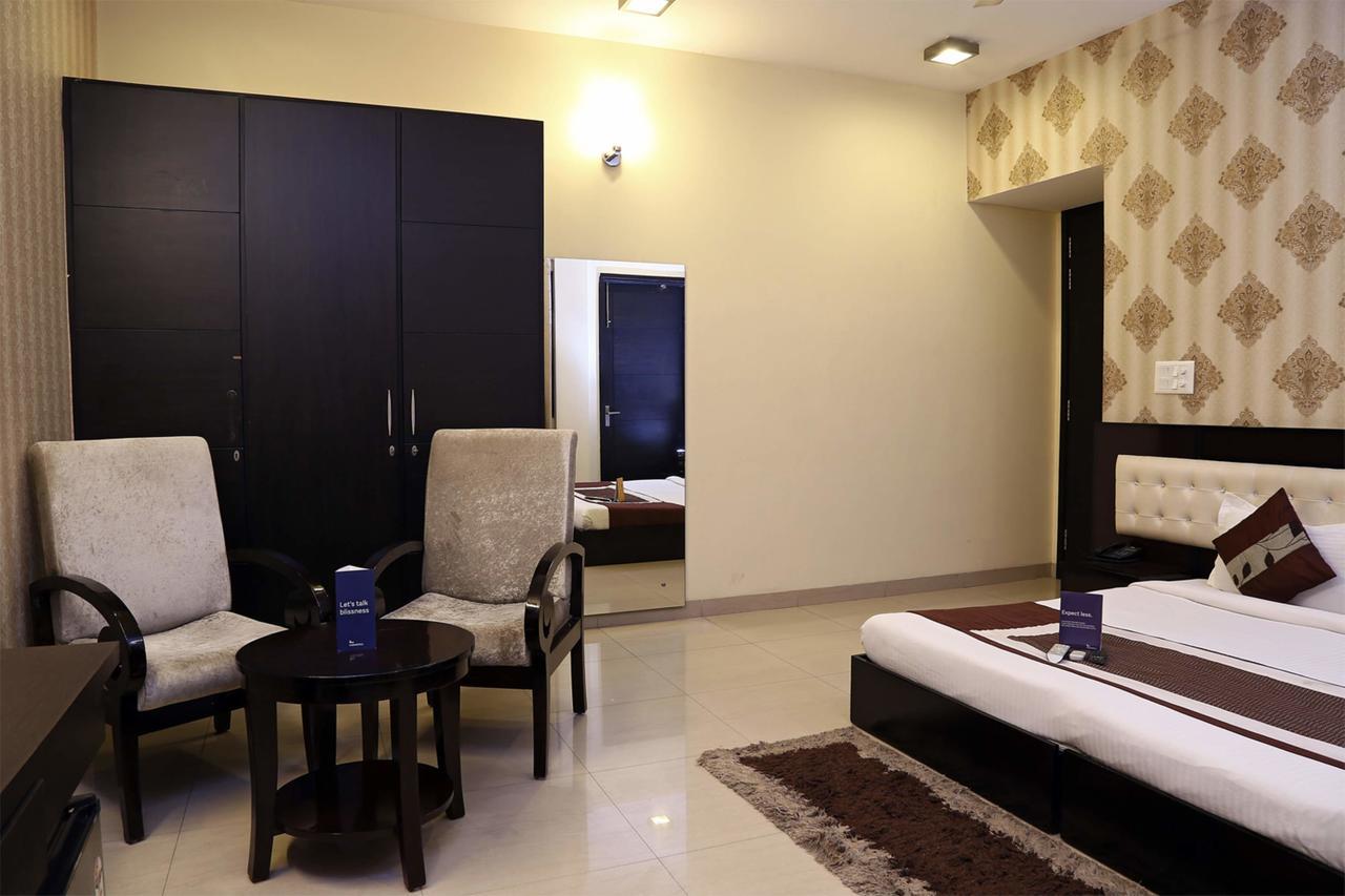 Fabhotel Signature Cyber Park Delhi  Esterno foto