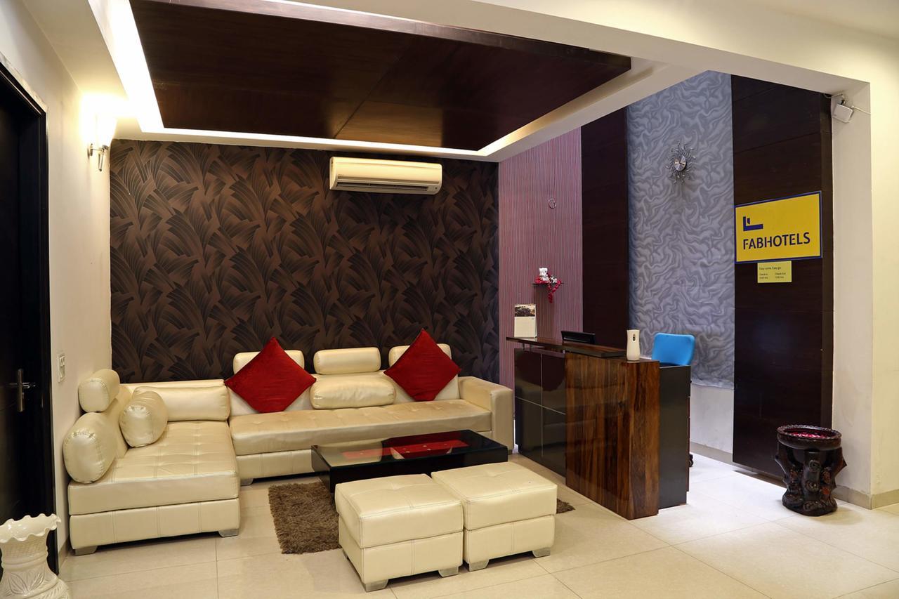 Fabhotel Signature Cyber Park Delhi  Esterno foto