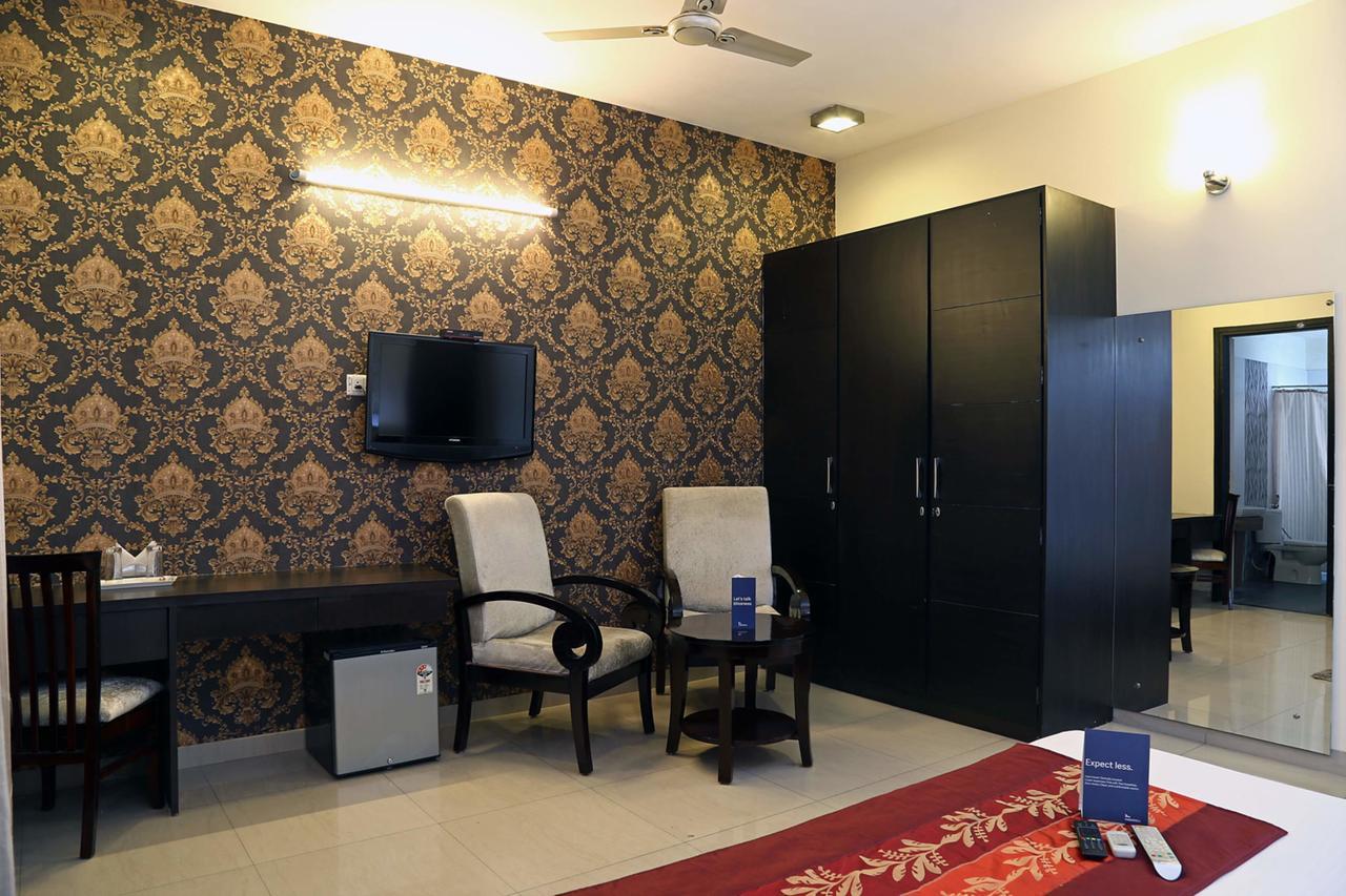 Fabhotel Signature Cyber Park Delhi  Esterno foto