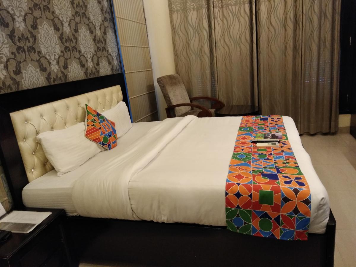 Fabhotel Signature Cyber Park Delhi  Camera foto