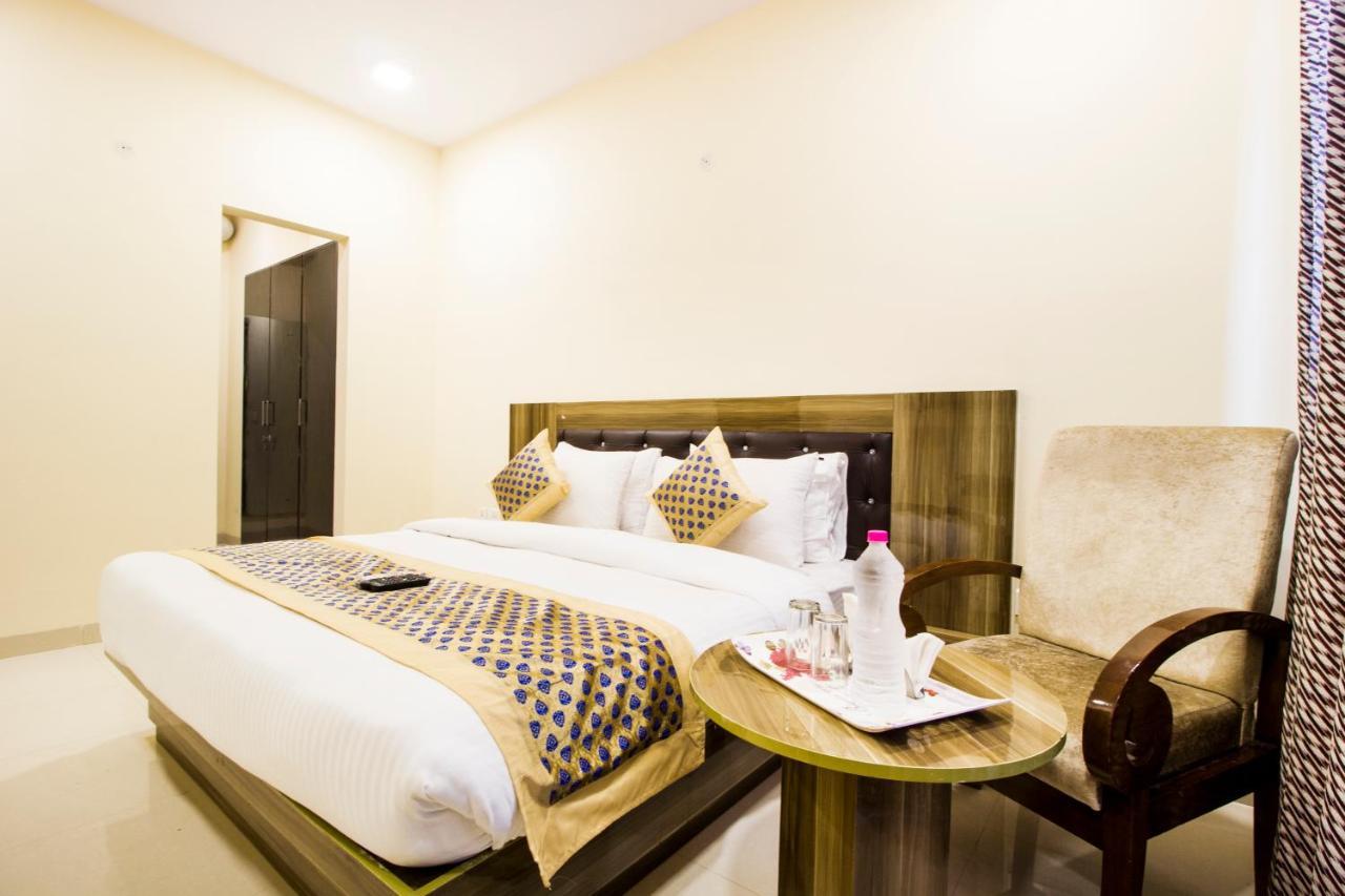 Fabhotel Signature Cyber Park Delhi  Esterno foto