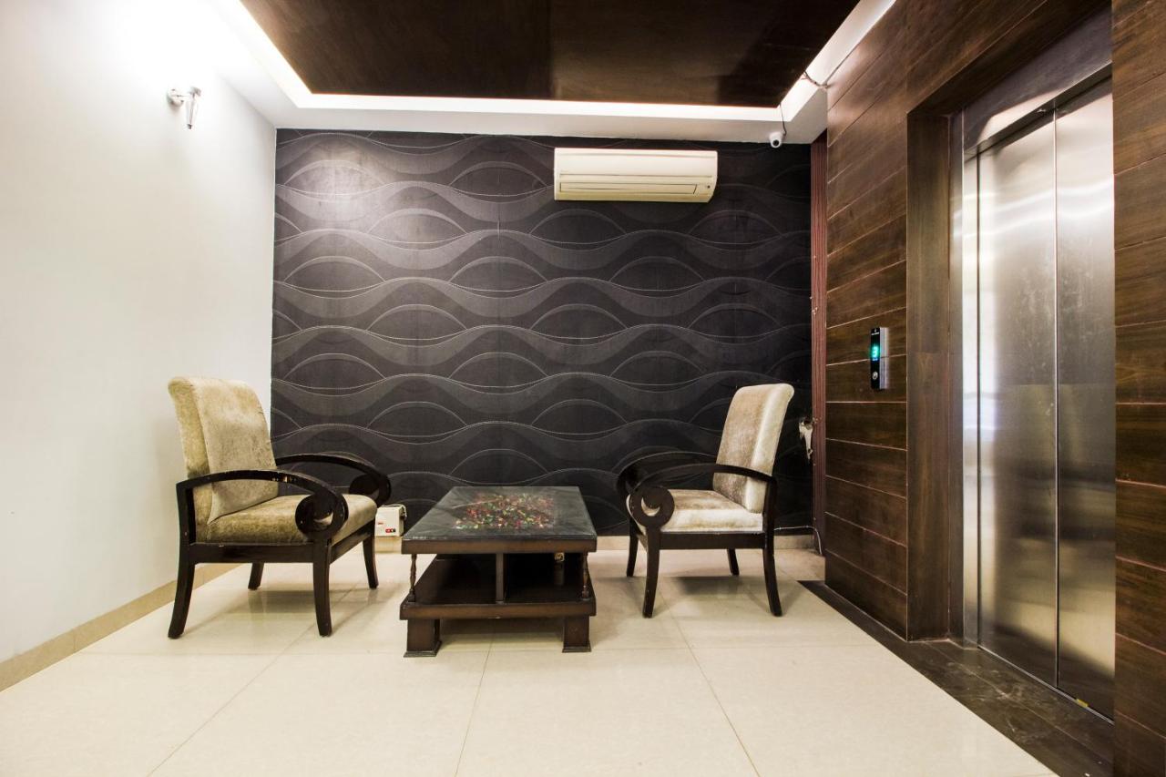 Fabhotel Signature Cyber Park Delhi  Esterno foto
